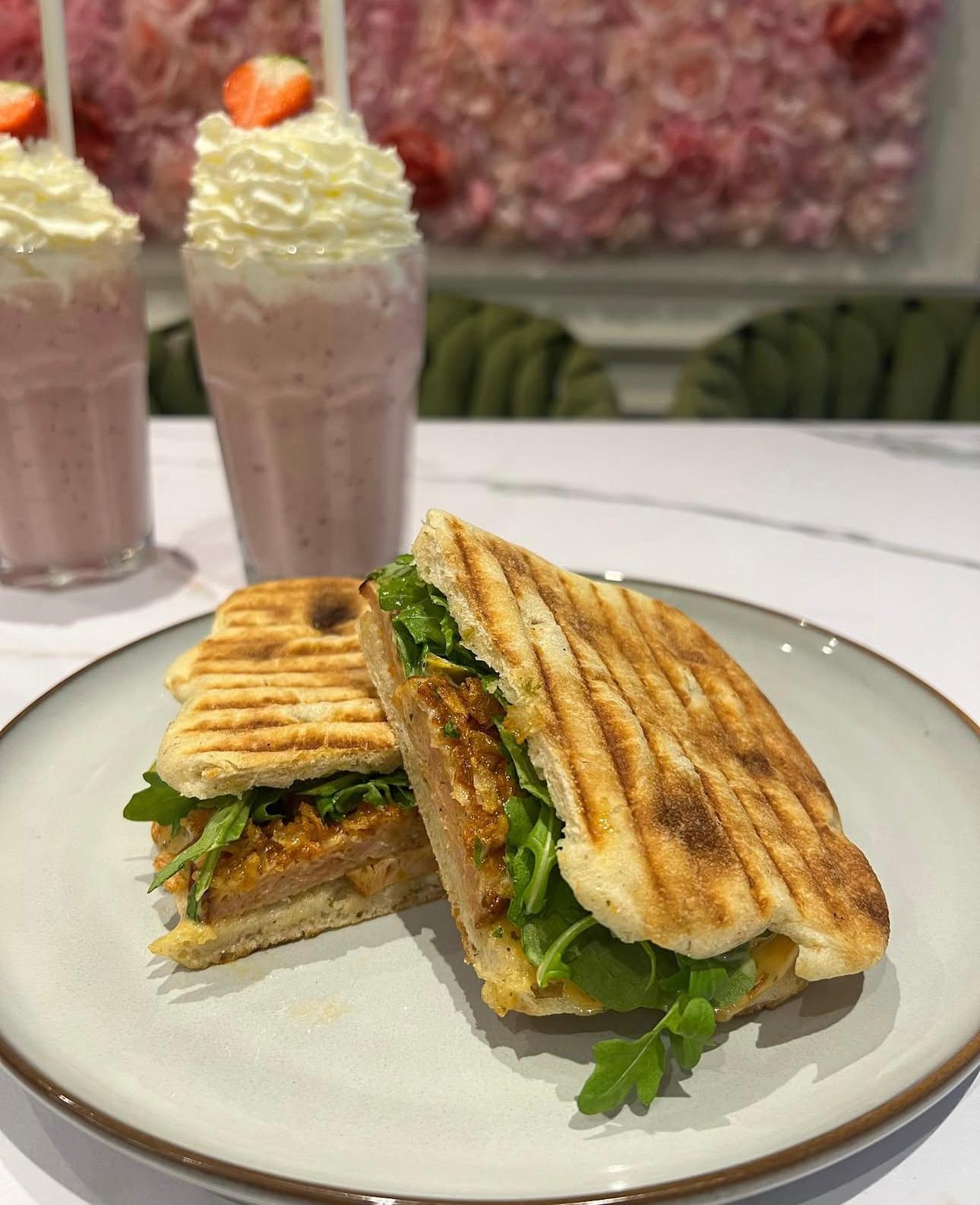 VELVET Lunchroom Utrecht — barista-koffie
